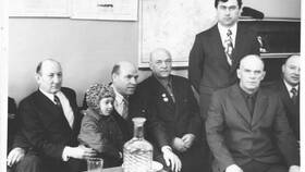 Почему Хрущёв ликвидировал МТС в Магнит Косметик