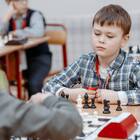 Ребенок пропускает гласные при письме: причины и решения