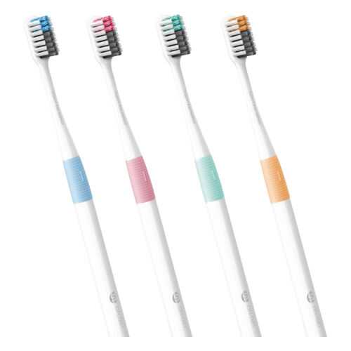 Набор зубных щеток Xiaomi Doctor B Bass Method Toothbrush 4 шт в Магнит Косметик